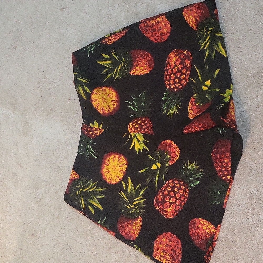 Pineapple shorts